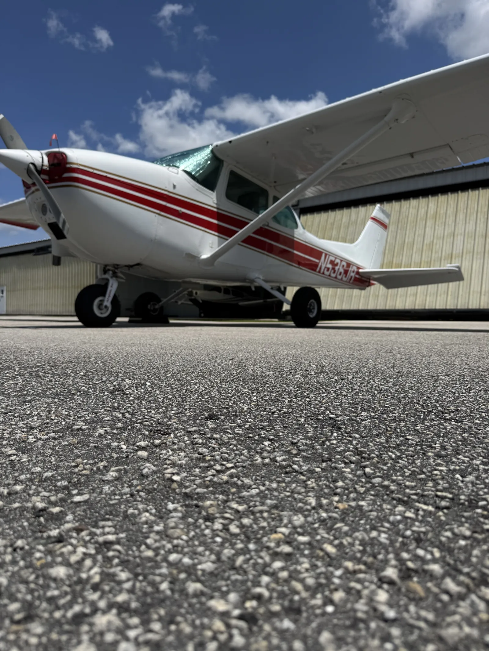 Low-angle left front